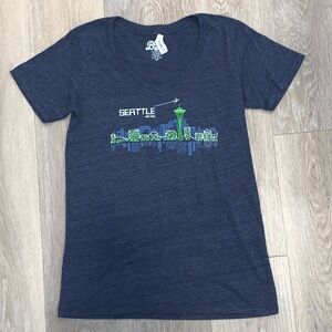 NWT Blue 84 Ladies V-neck Short Sleeve Seattle Jet City Graphic T-Shirt L